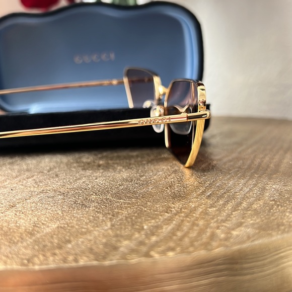 Gucci GG0538S gold cat eye women’s sunglasses, authentic NWT - Picture 8 of 15